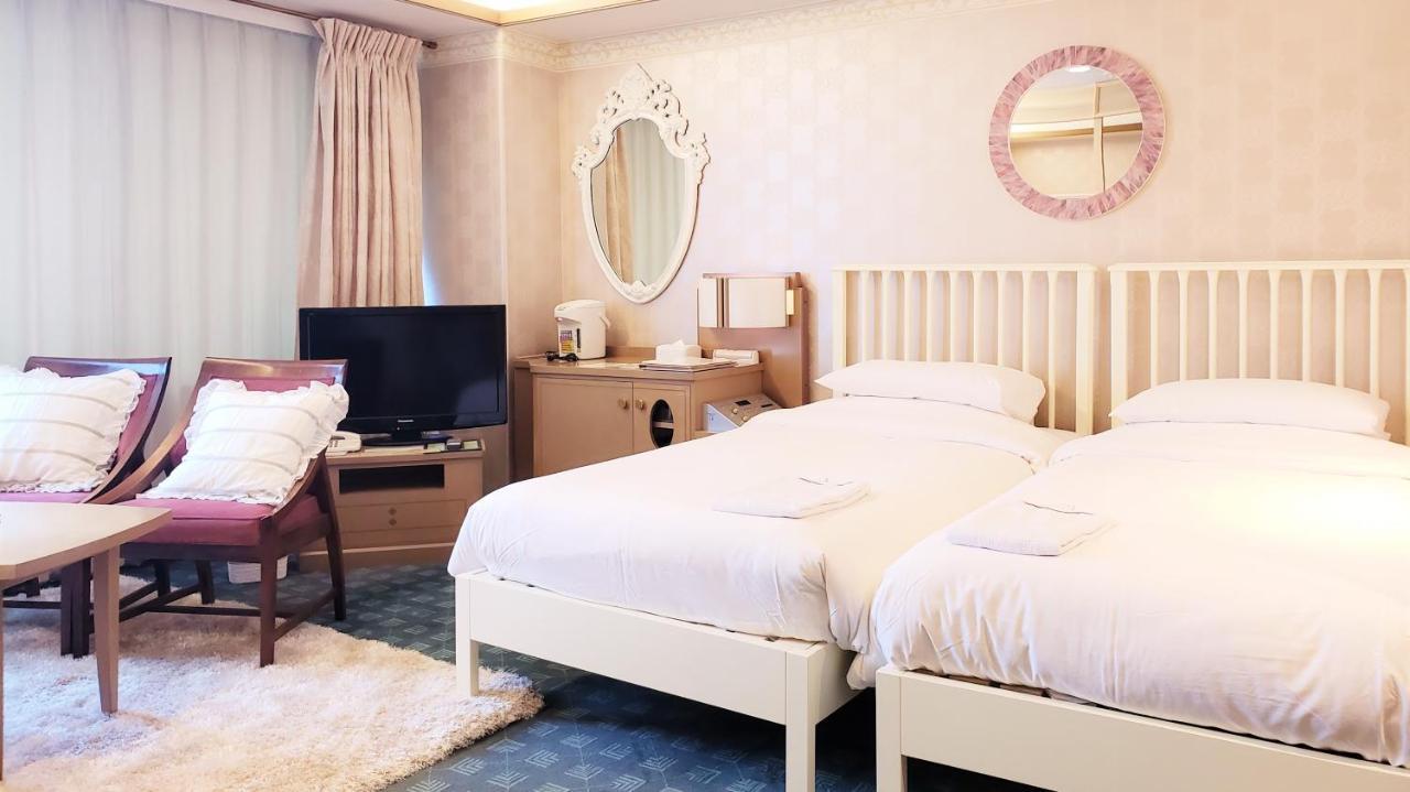 Hotel Heritage Hanno ภายนอก รูปภาพ